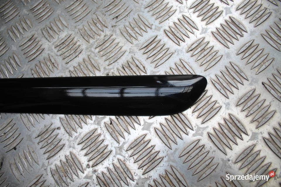 LISTWA BŁOTNIKA LEWY TYŁ L041 VW GOLF V