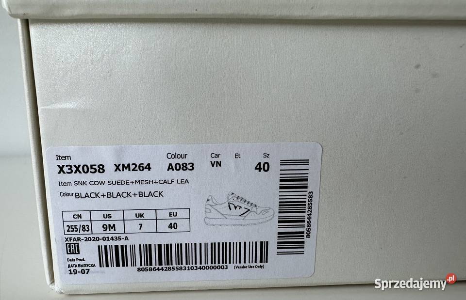 EMPORIO ARMANI buty sportowe rozmiar 40 Obuwie sportowe Szczecin