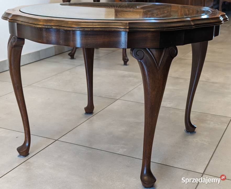 Piękny okrągły stolik ludwikowski orzechsklep Dąbrowa Górnicza