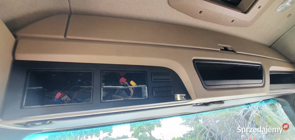 MERCEDES ACTROS MP4 KABINA KOMPLETNA Bieleń