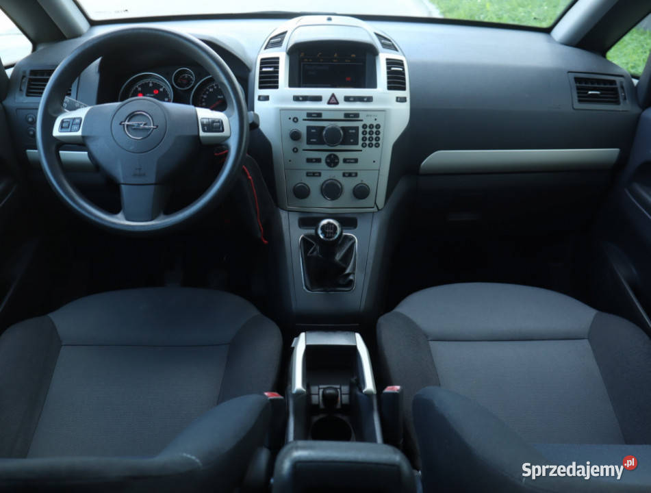 Opel Zafira 17 CDTI światła przeciwmgielne Łódź