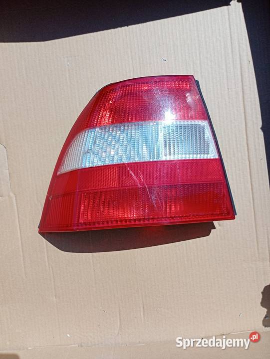 Opel Vectra B Lampa Tylna Lewa Prawa Tył Lewy