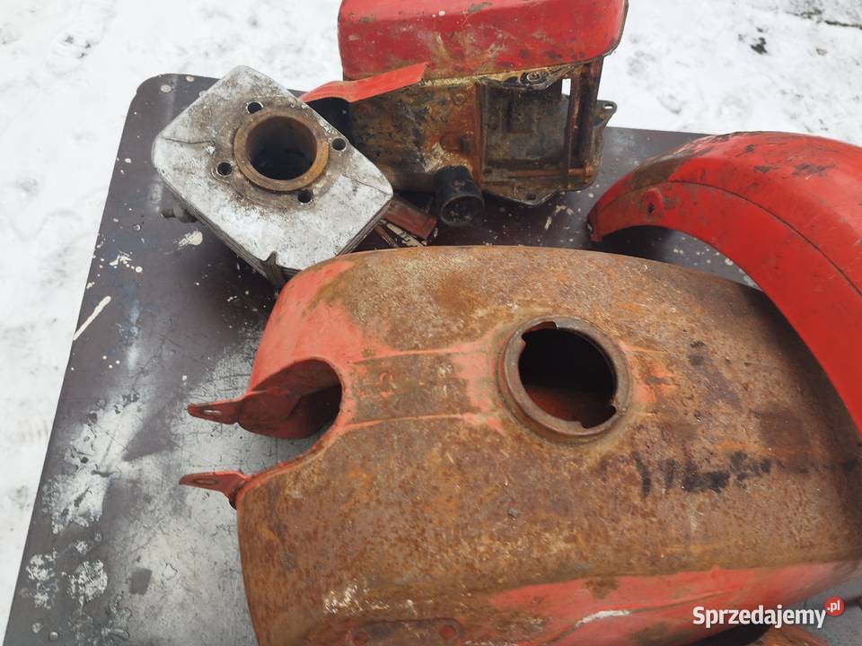 Zbiornik paliwa bak CZ 350 błotniki cylinder Przejęsław