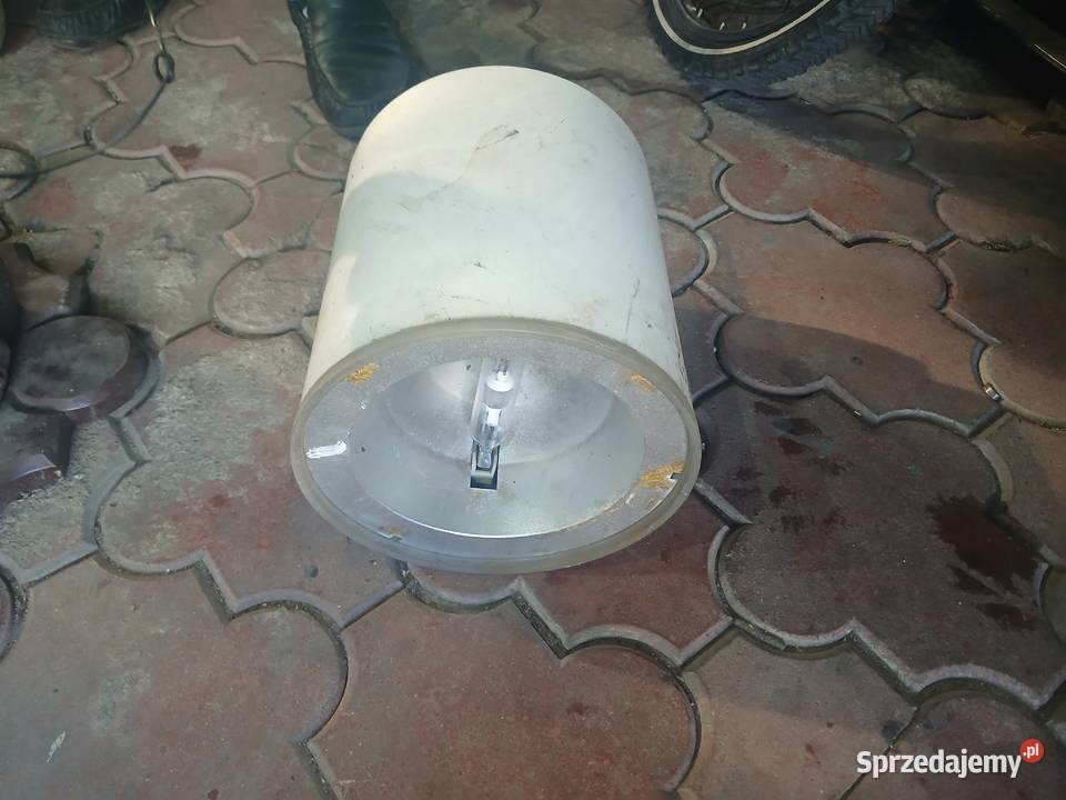 Lampy do naswietlania pisklakow