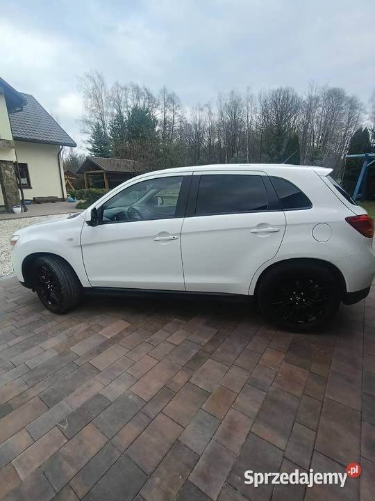 Mitsubishi ASX 2015r 16 benzyna nieuszkodzony Trzeboś