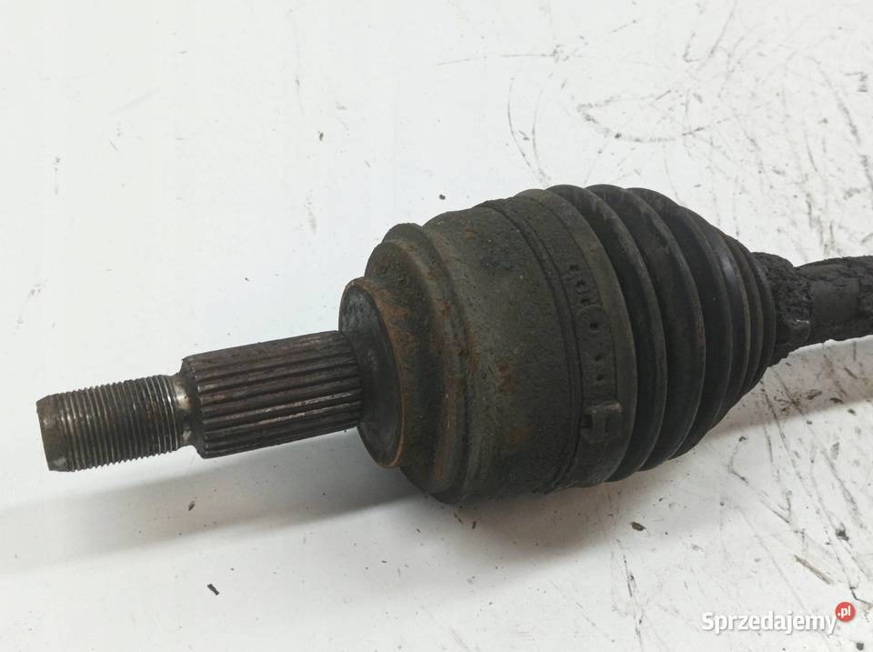 PÓŁOŚ LEWY PRZÓD 16 DCI 8200725512 Renault Grand świętokrzyskie