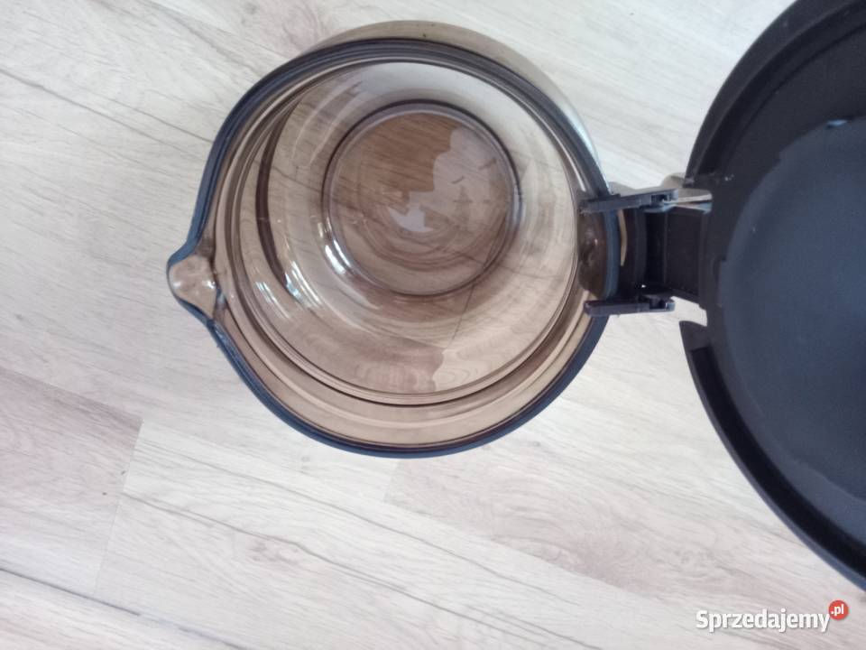 Dzbanek ze szkła dymionego Porcelana i szkło Świdnica