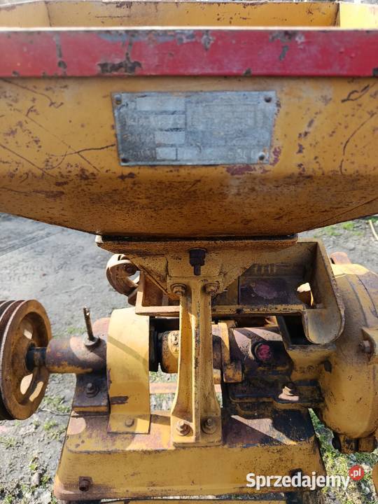 ŚRUTOWNIKMŁYNEK do zboża Dulcza Wielka sprzedam