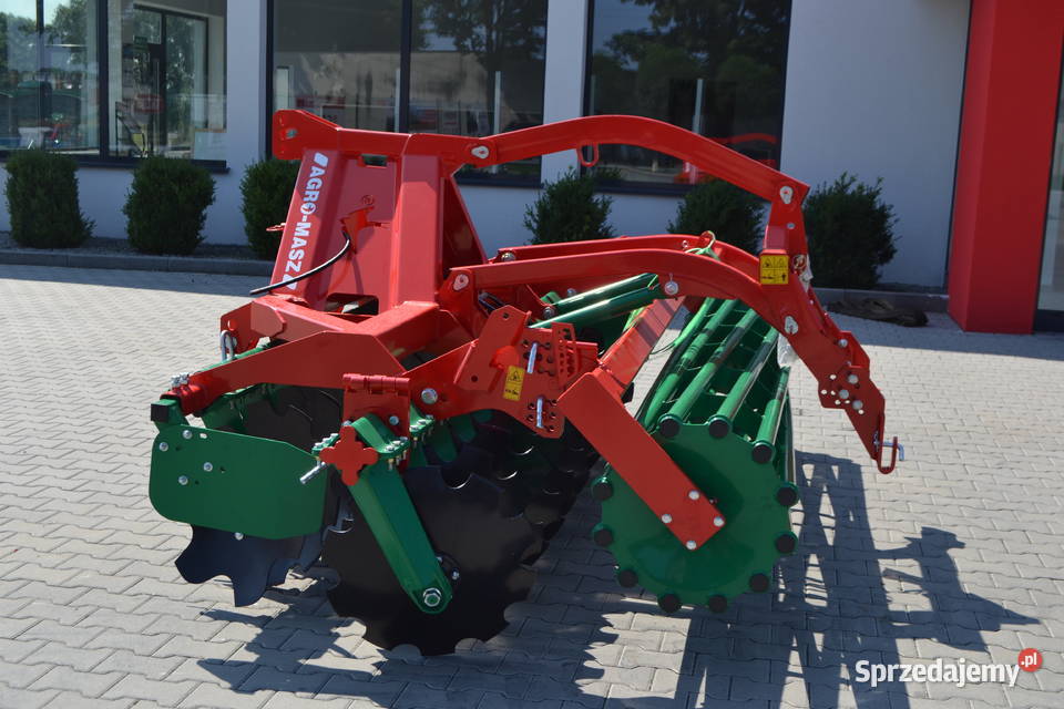 Agregat talerzowy 3 m AgroMasz z wałem rurowym Olesno