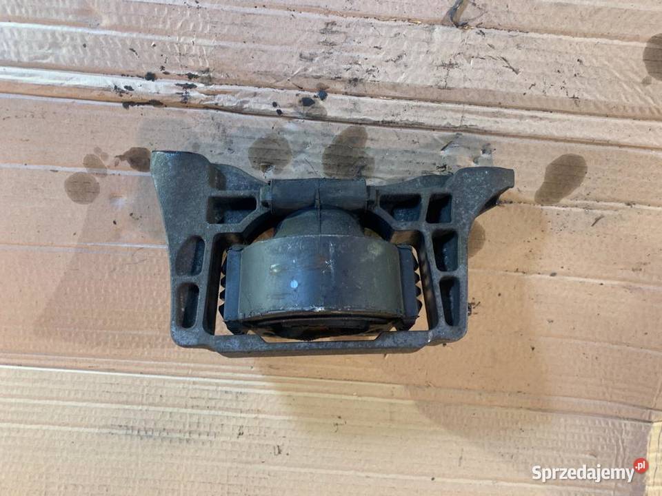 Łapa mocowanie silnika Ford focus mk2