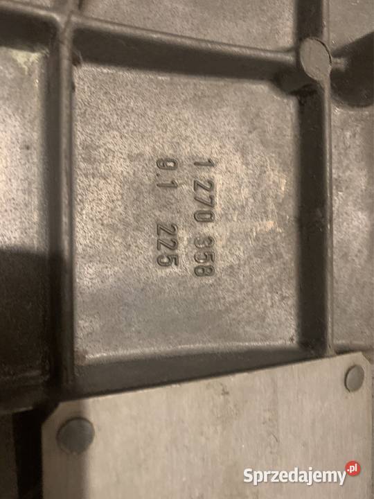 Pokrywa zaworów BMW e21 śląskie Mszana sprzedam