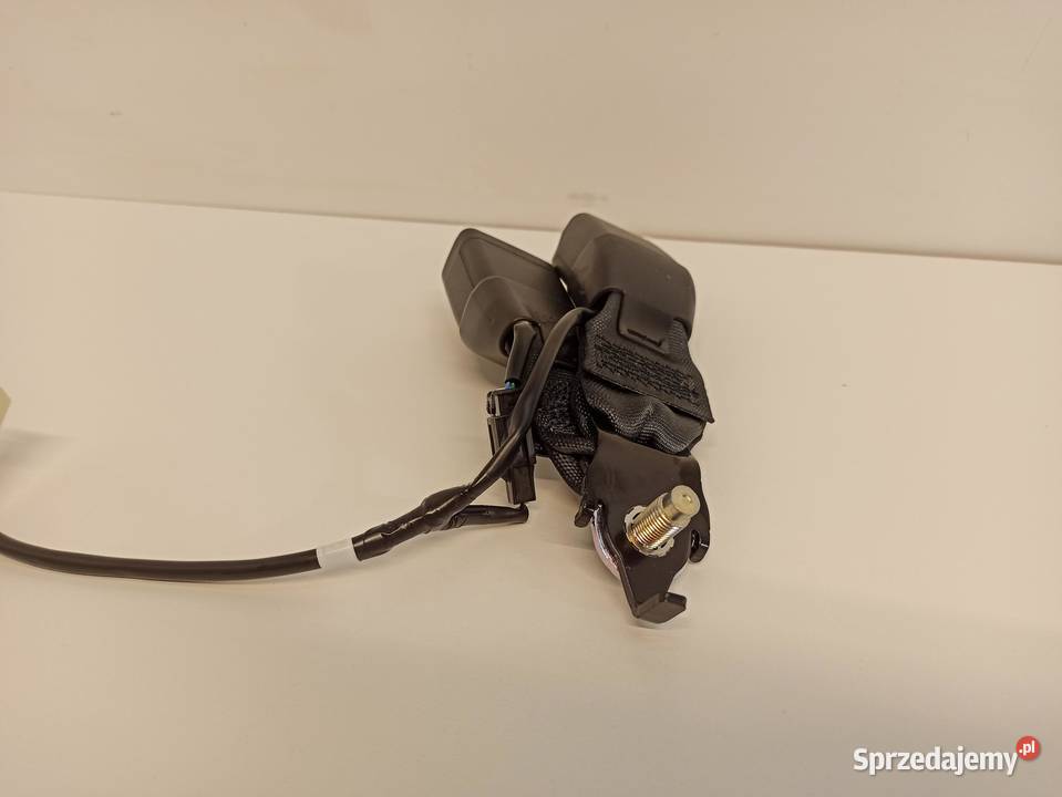 SUZUKI SWIFT MK8 ZAPINKI PASA KANAPY TYŁ