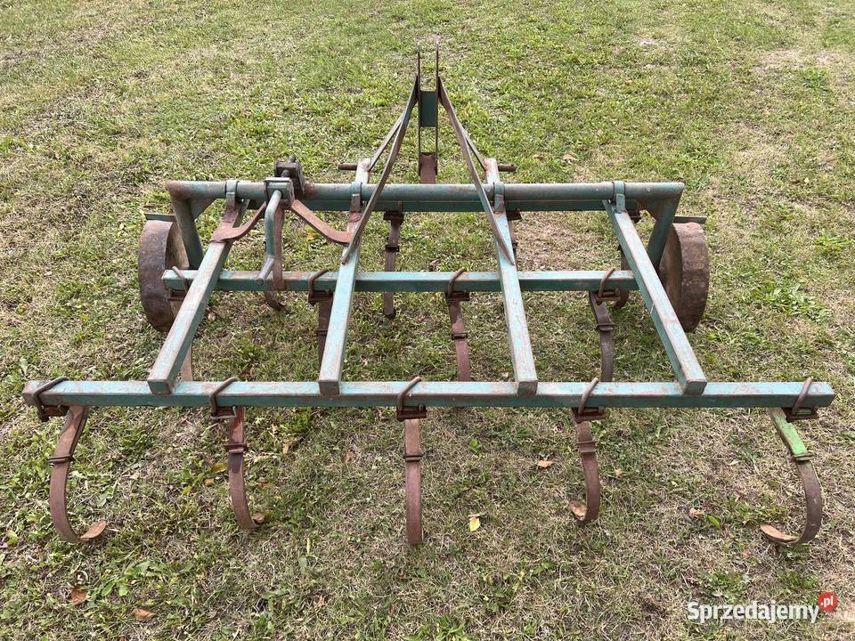 Kultywator 210m Skały