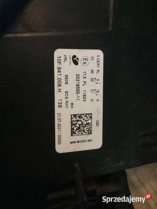 SEAT CUPRA BORN 10F941008H FULL LED LAMPA PRAWA osobowe sprzedam