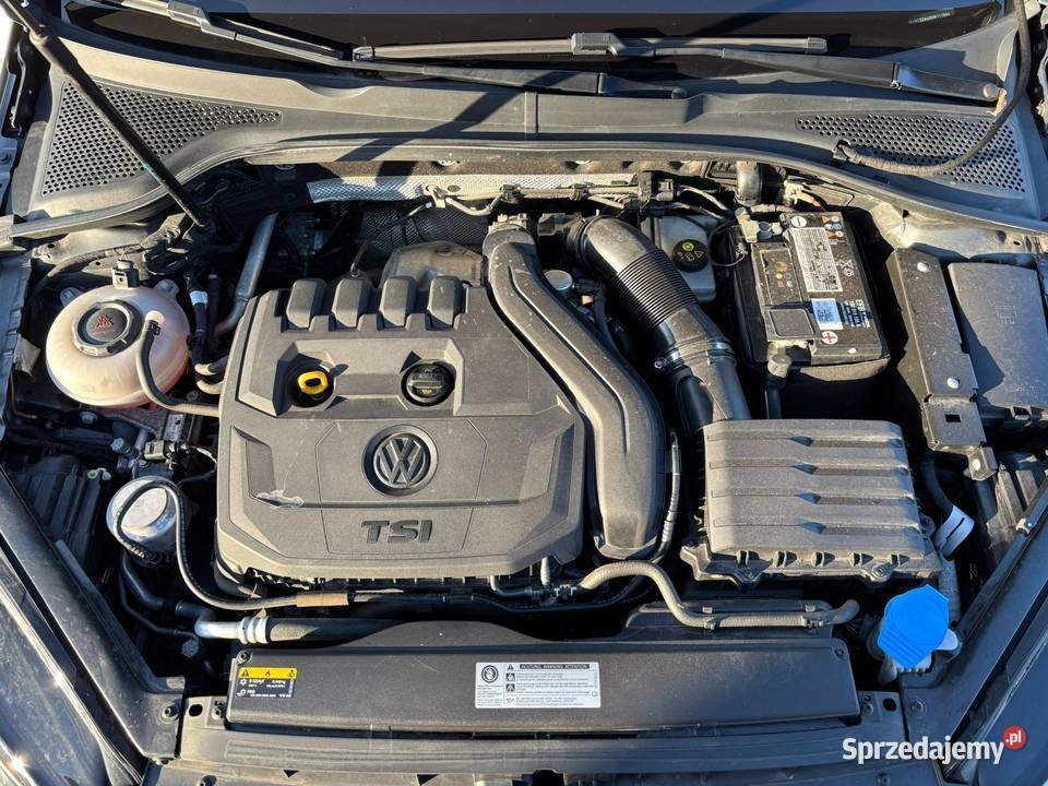 Volkswagen Golf 15 TSI BMT Comfortline 130KM