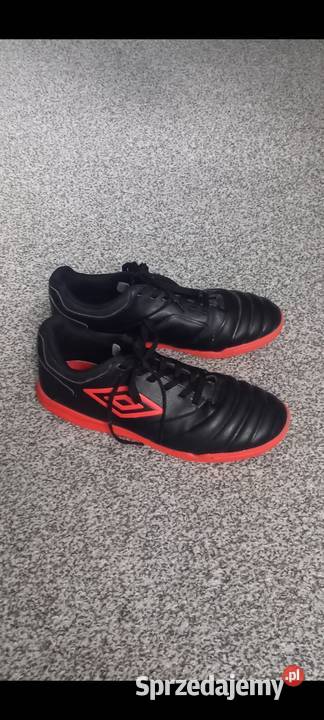 Buty sportowe Umbro 43 Turfy Halówki Małkinia Górna