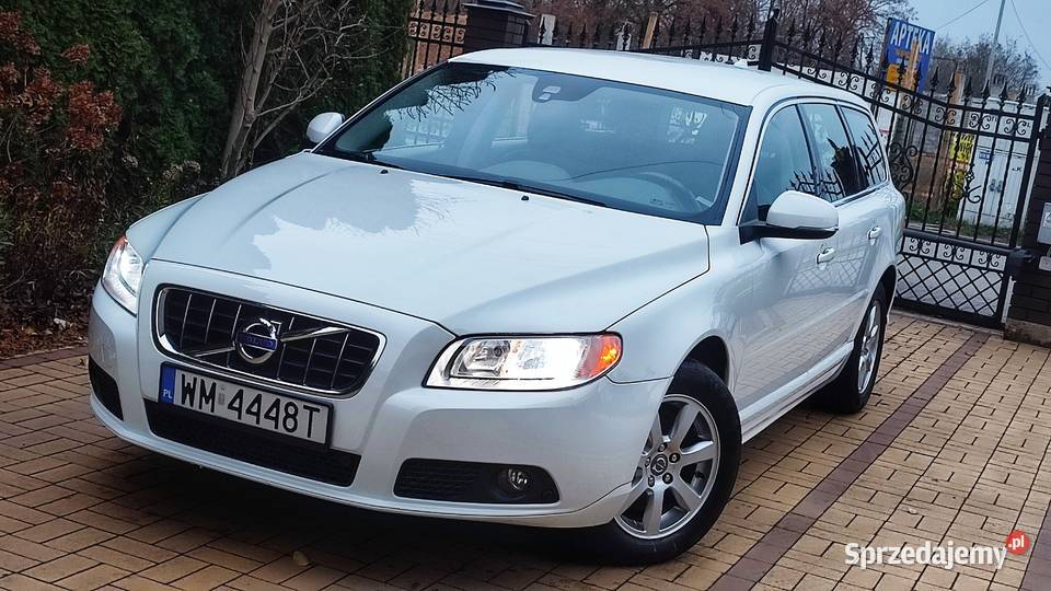 Volvo V70 24 D5 215 BiTurbo AWD Automat 2012r ks Kałuszyn
