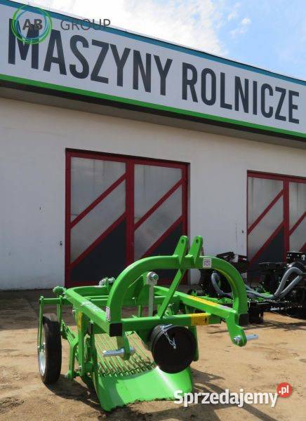 Bomet kopaczka wibracyjna z wyrzutem do tyłu Rolnictwo sprzedam