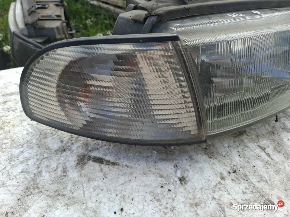 Lampa Prawa Przednia Audi A4 B5 Bosch osobowe Wisznice