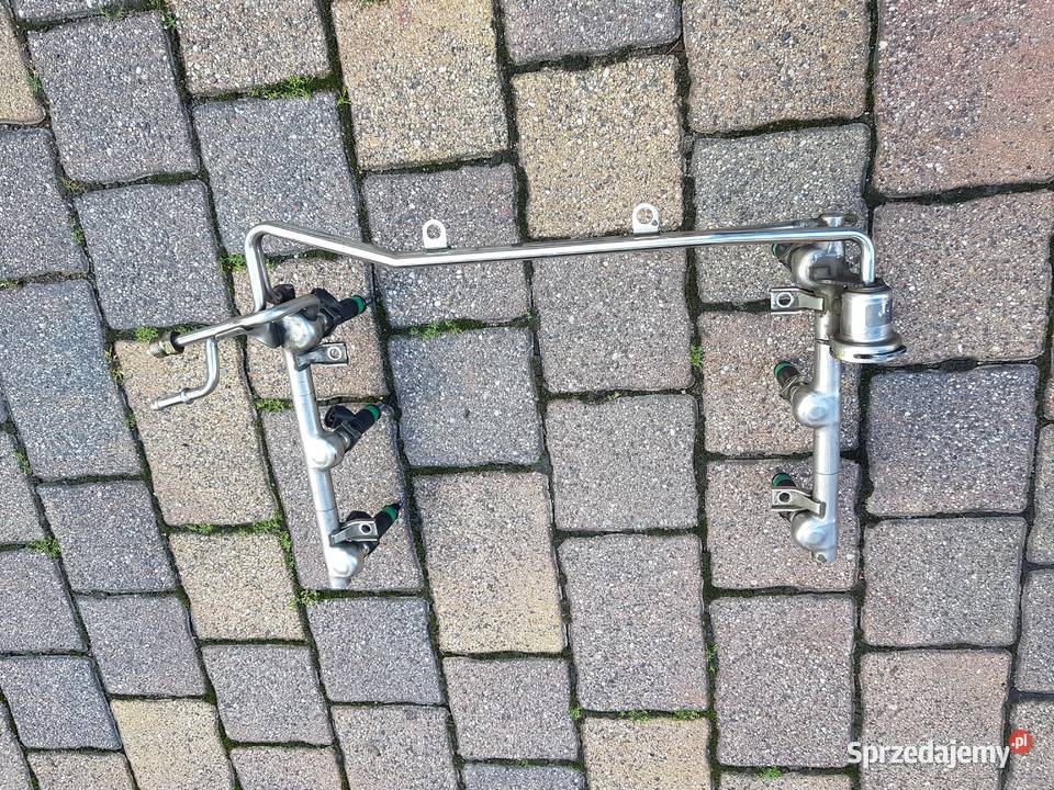 Audi 30 ASN Listwa wtryskowa Części sprzedam