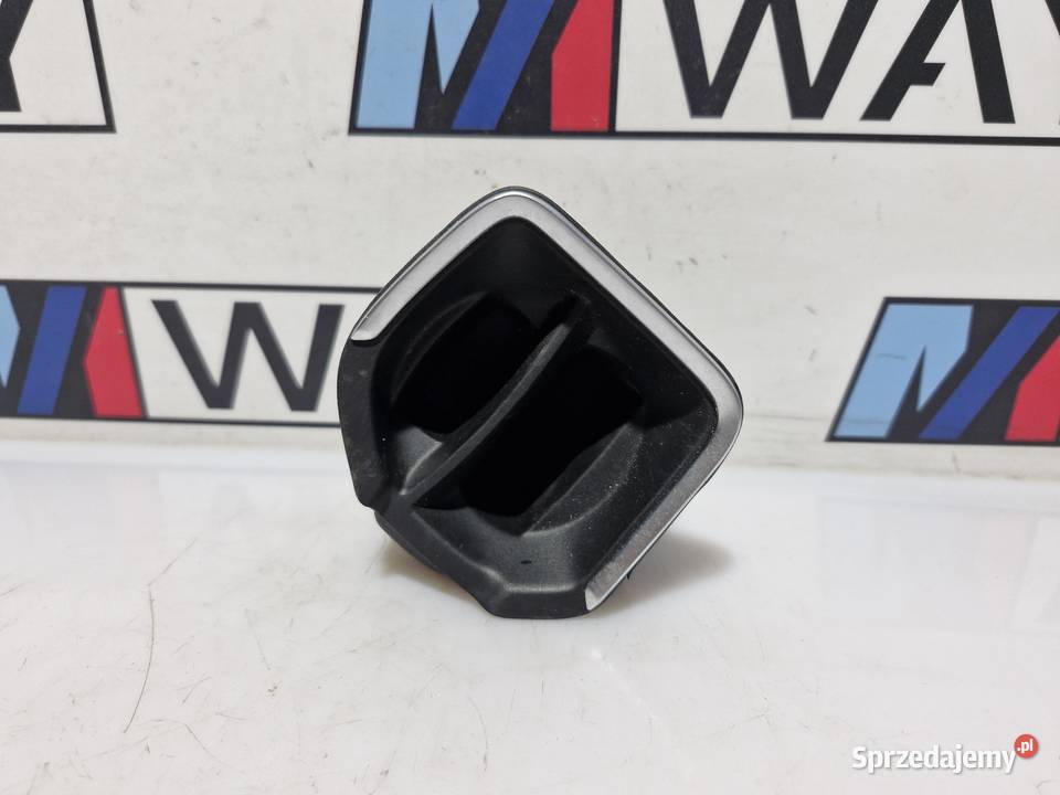 BMW F20 F21 F22 F23 UCHWYT POPIELNICZKA TUNELU Popielniczki