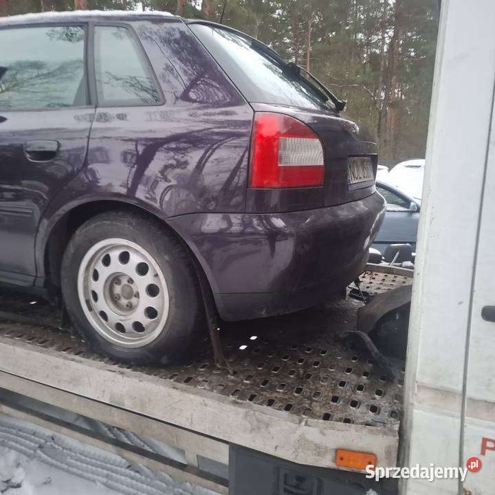 Audi a3 8l 16 8v na części Małkinia Górna