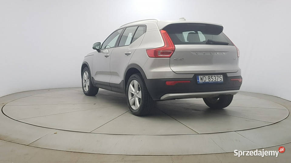 Volvo XC 40 B3 Core Z Polskiego Salonu Faktura benzyna XC 40 Warszawa