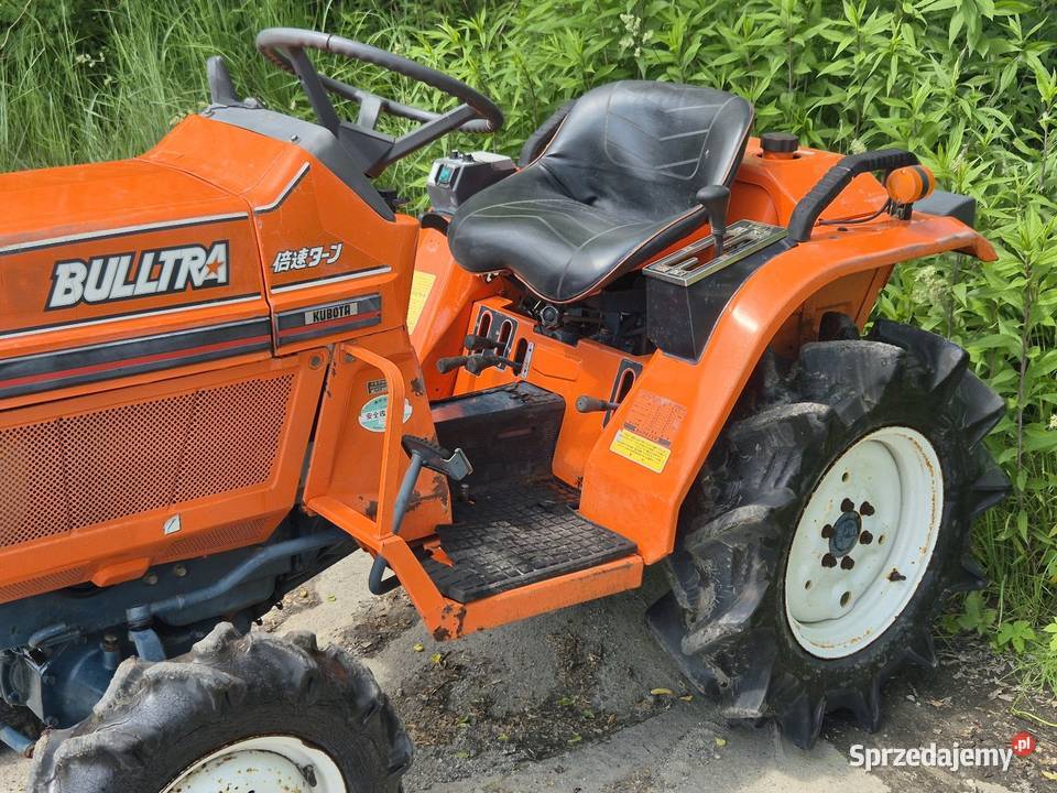 Traktorek traktor KUBOTA BULTRA B114D 14 44 Napęd 4x4 Małuszyn