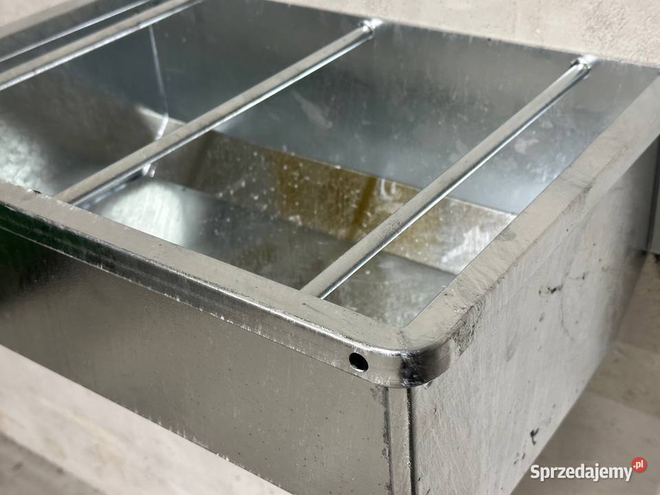 Żłób koni bydla Metalowy ocynkowany ogniowo Gostyń