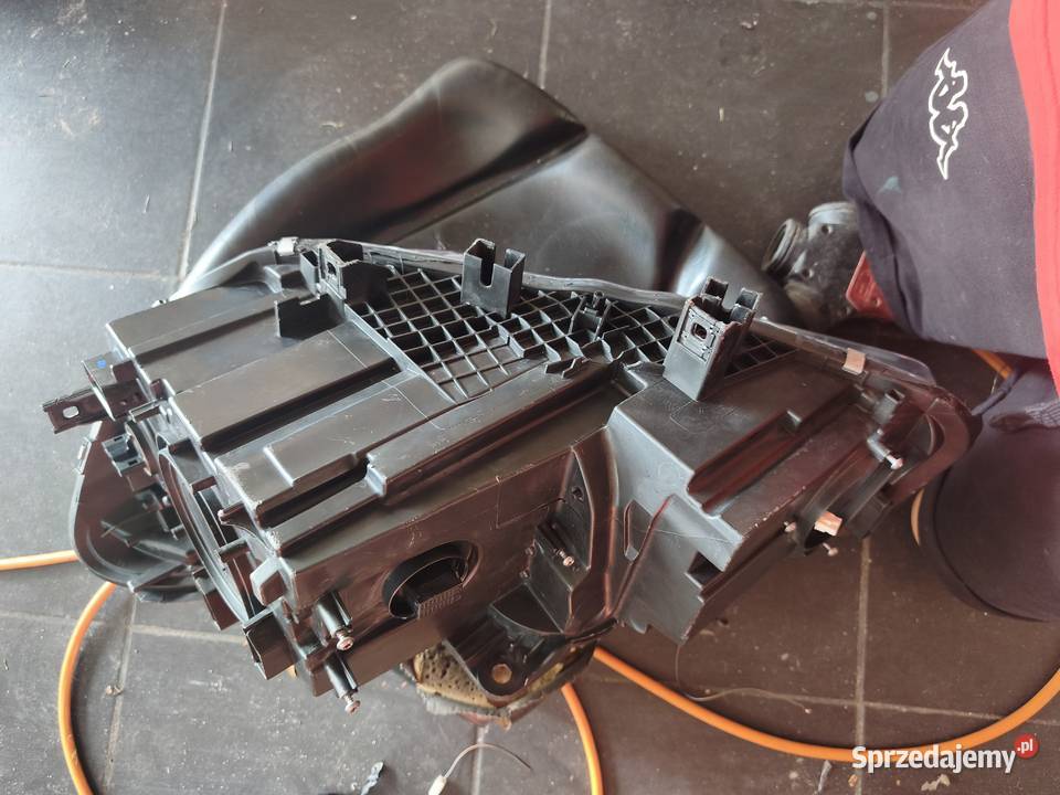 BMW f45 lampy full led Rozprza