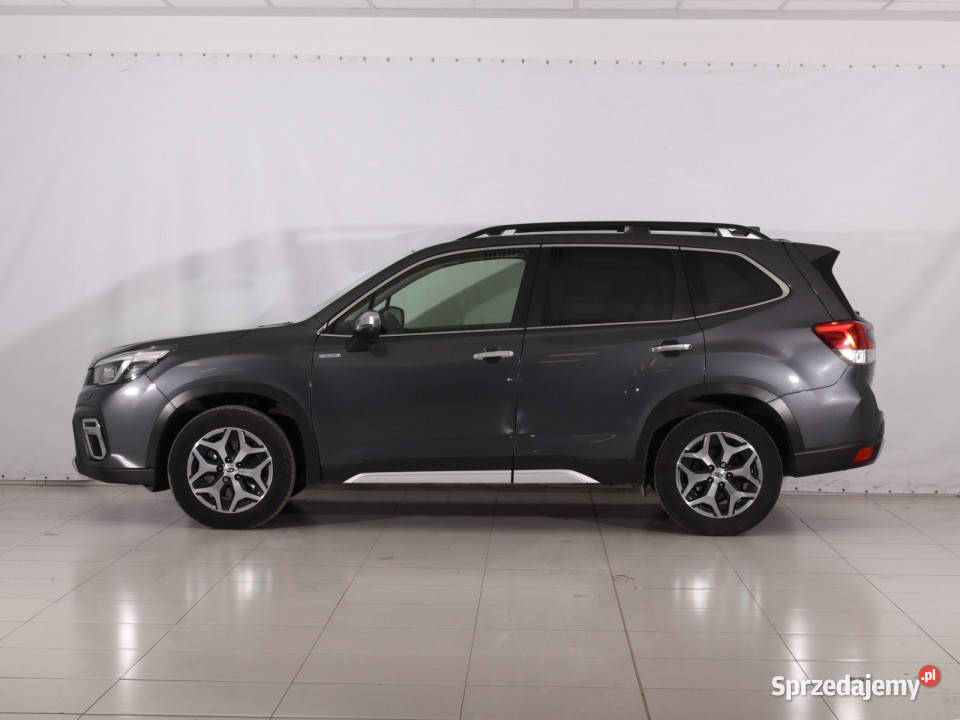 Subaru Forester 20 eBoxer MHEV elektryczne szyby sprzedam