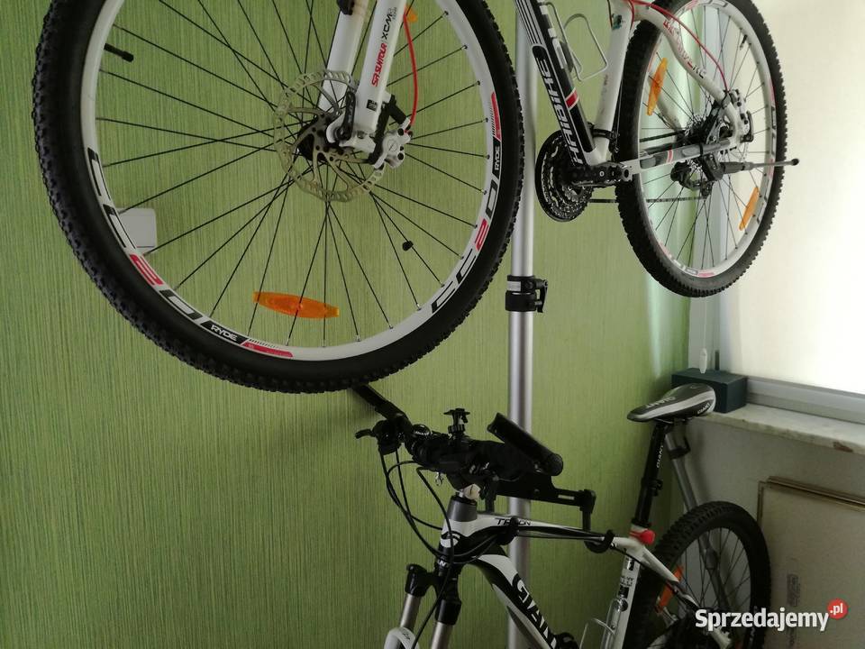 Stojak wolnostojący teleskopowy rozporowy Jaworzno