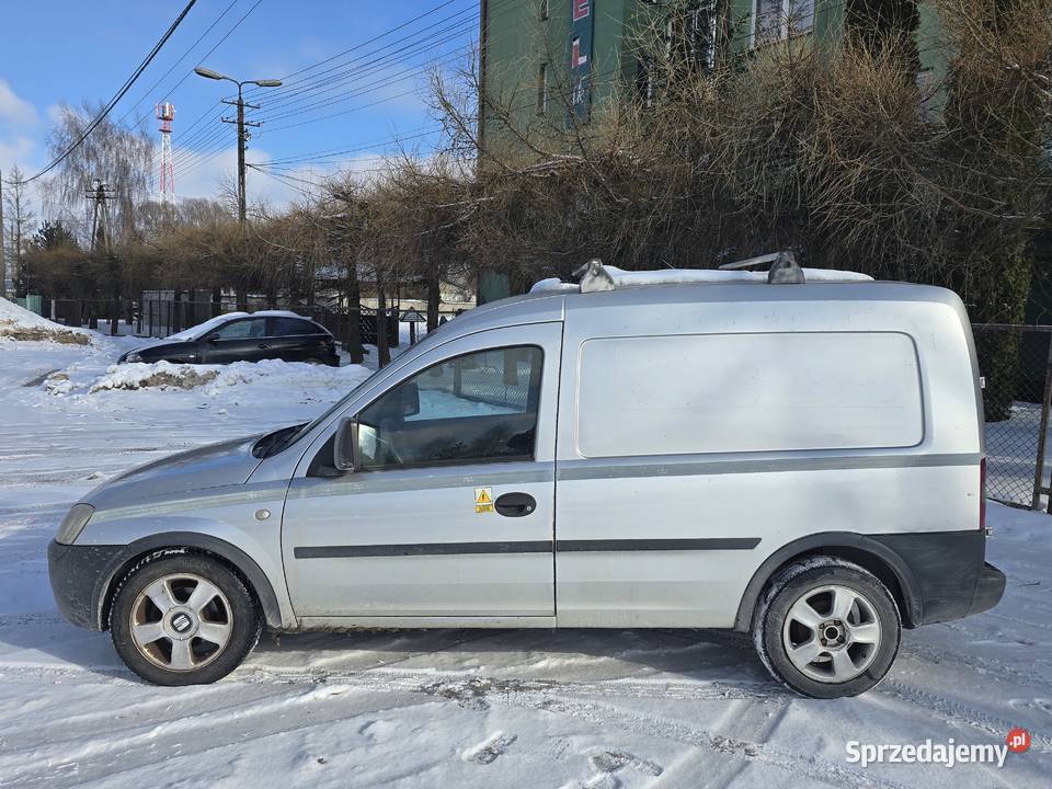 ŁADNY BEZ RDZY Opel Combo 13 CDTi 2007 Klima Combo
