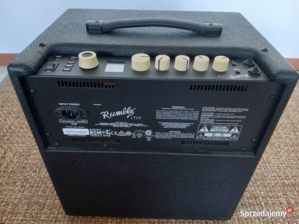 Wzmacniacz basowy elktroakustyczny Fender Ełk