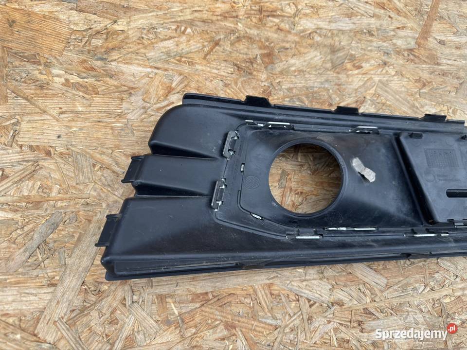 Kratka zderzaka przód lewa lh Audi a4 b9 1619 Sieraków