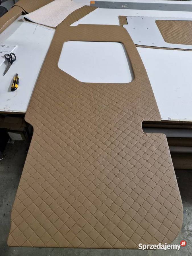 Organizer na tylne drzwi camper crafter man