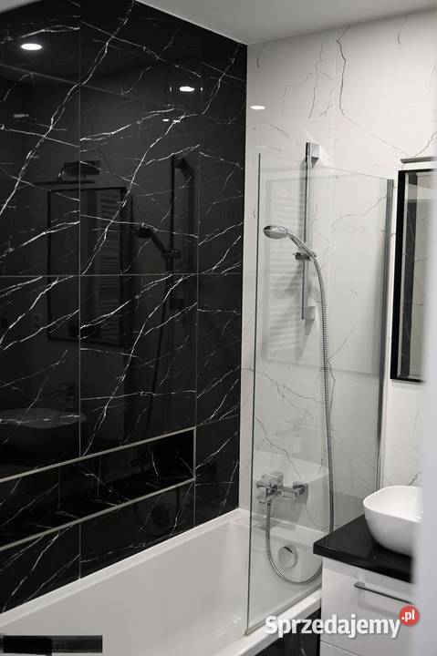 3pok 51met Trzebnickiej BALKONWINDA2017 Wrocław