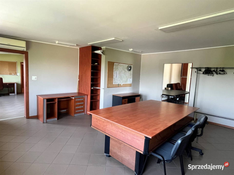 sprzedaży lokalu Jędrzejów 450m2 6000zł/m2