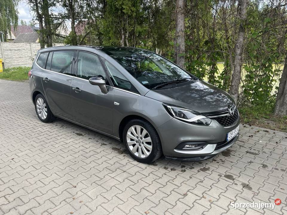 Opel Zafira 16 Benzyna 2016 86 321 Szary Stan komputer pokładowy Karczów