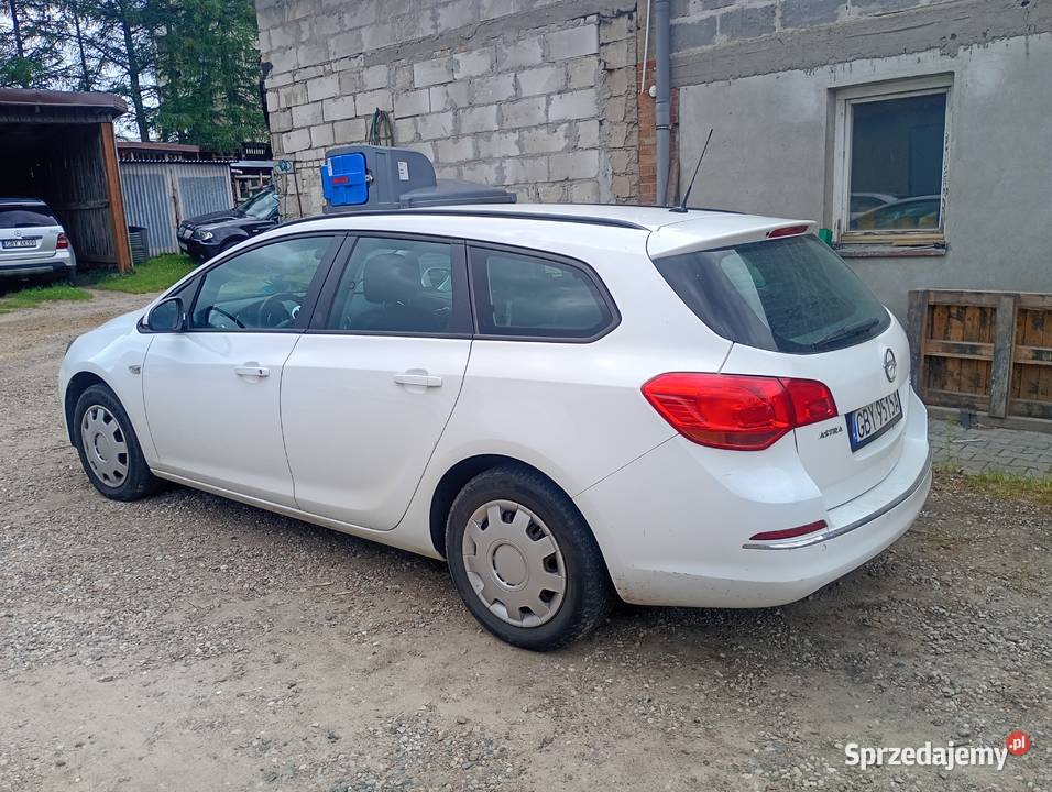 Opel astra J 16 cdti manualna Bytów sprzedam