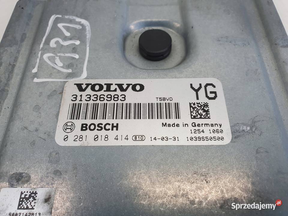 Volvo XC60 24 D5 STEROWNIK SILNIKA 0281018414 osobowe Komputery Chełm