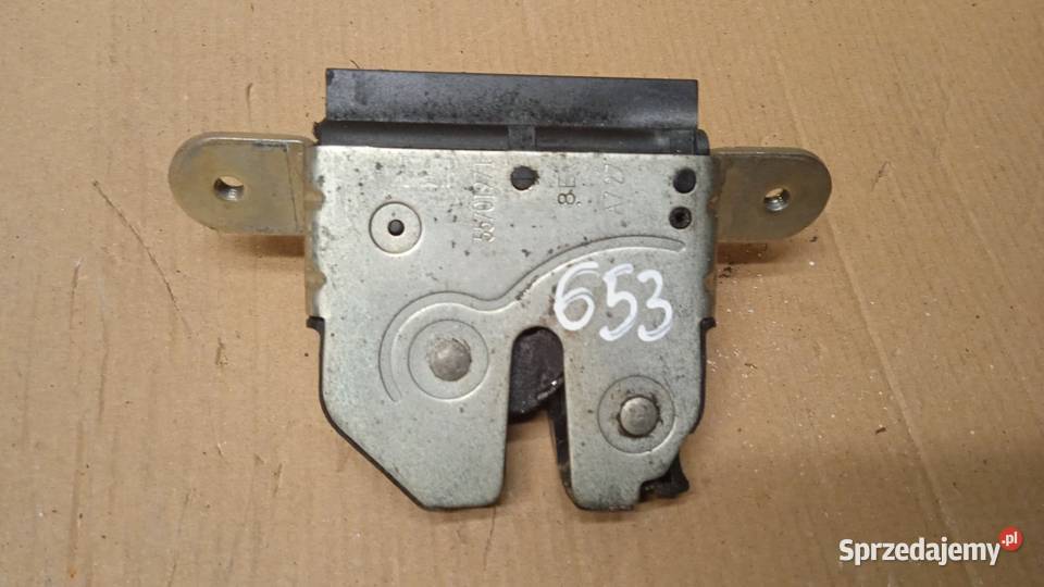 FIAT 500 ZAMEK KLAPY TYŁ