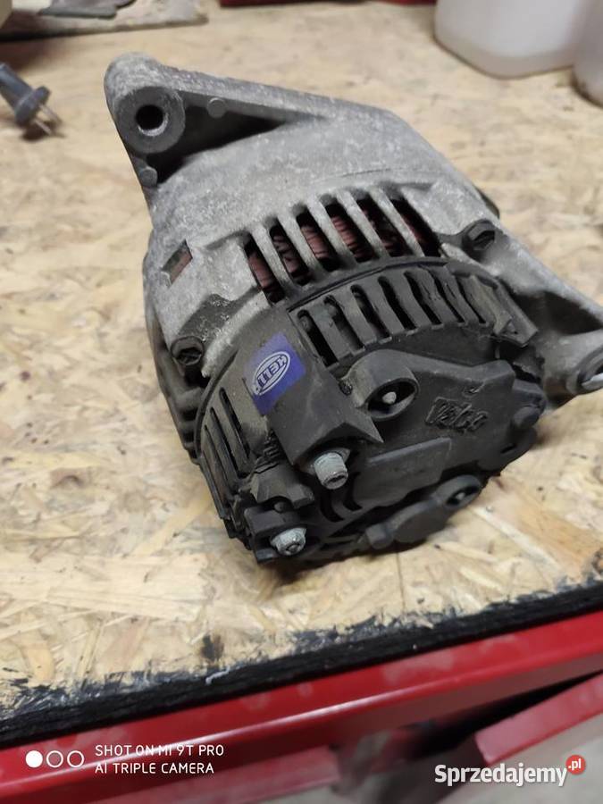 Alternator passat B5 18 adr 1997r Tomaszów Lubelski