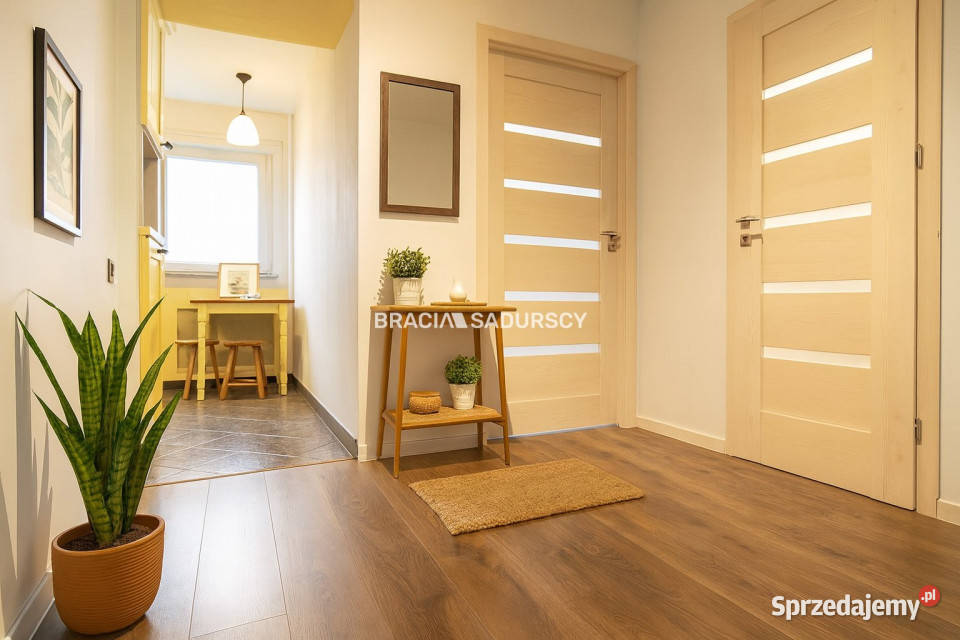 sprzedaży mieszkania 527m2 3 pok Kraków