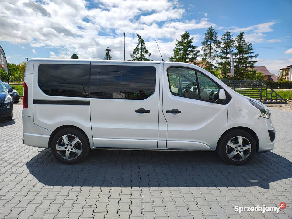 Opel Vivaro B 16 Diesel 9Foteli Zarejestrowany Zarszyn sprzedam