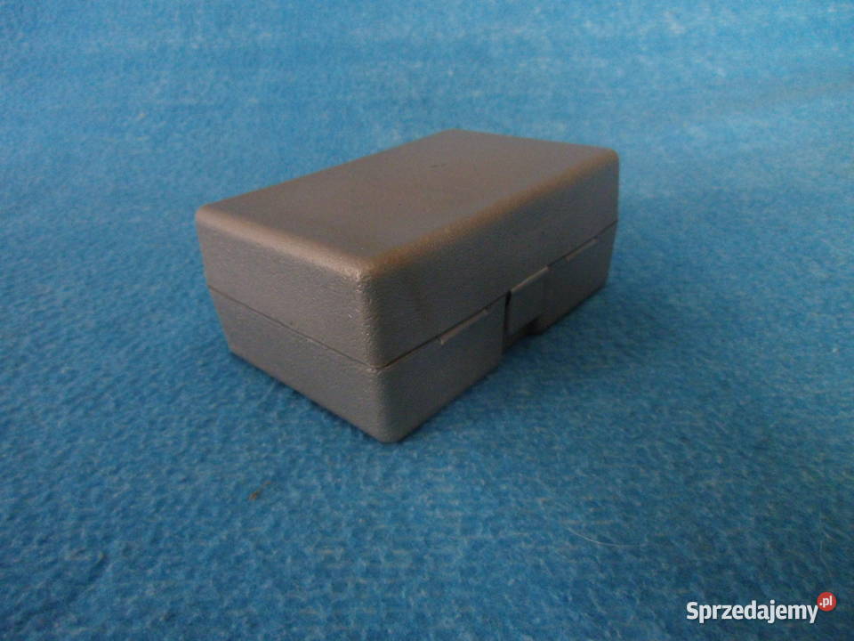 komplet narzędzi widoczny na zdjęciu Bielawa