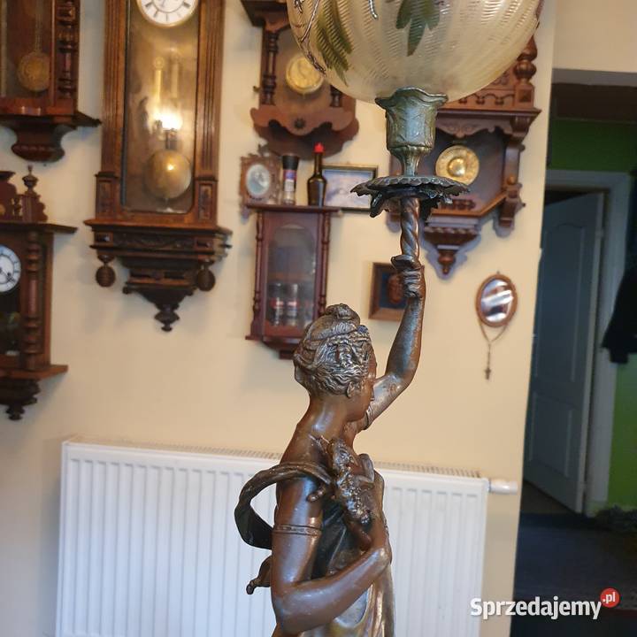 Dużasprawna figuralna lampa naftowa z malowanym Wrocław