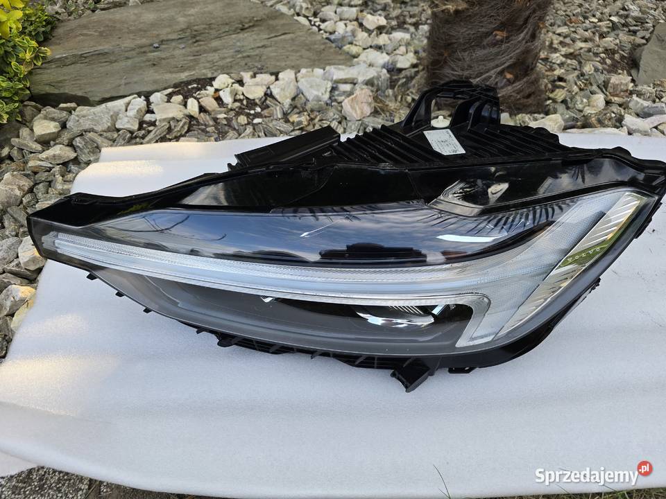 Lampa reflektor led VOLVO XC 60 lift osobowe
