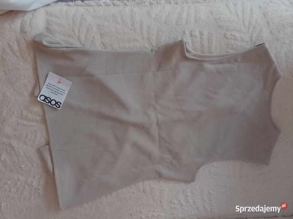3638 ASOS Design Beżowa kamizelka ołówkowa z Kraków