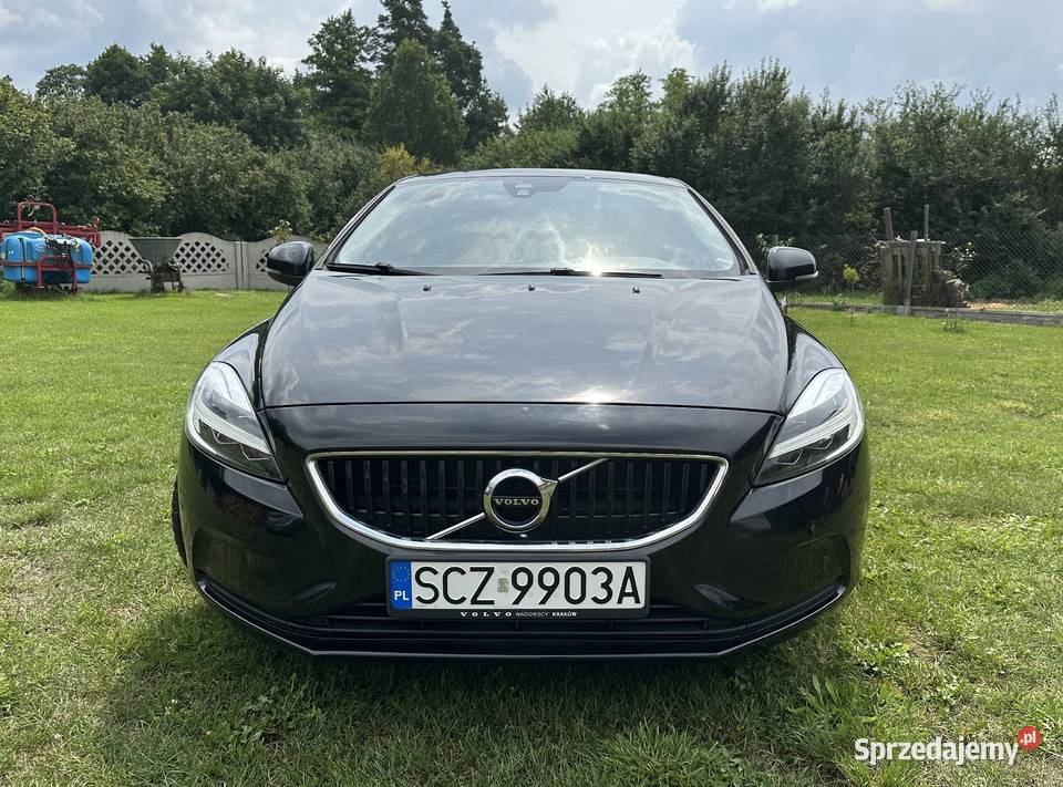 Volvo V40 Sprzedam Volvo V40 2017 Momentum Zarejestrowany w Polsce Lelów